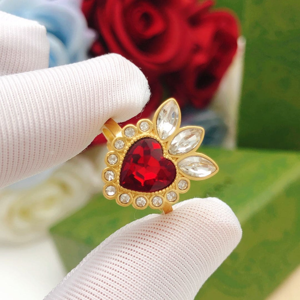 18K Double Gucci Crystal Heart Ring