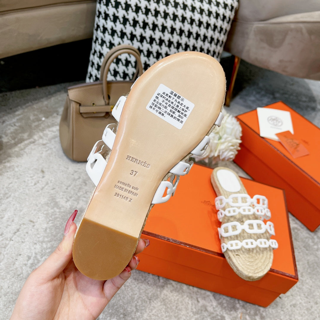 HERMES STRAW SOLE SLIPPERS WHITE LAMBSKIN