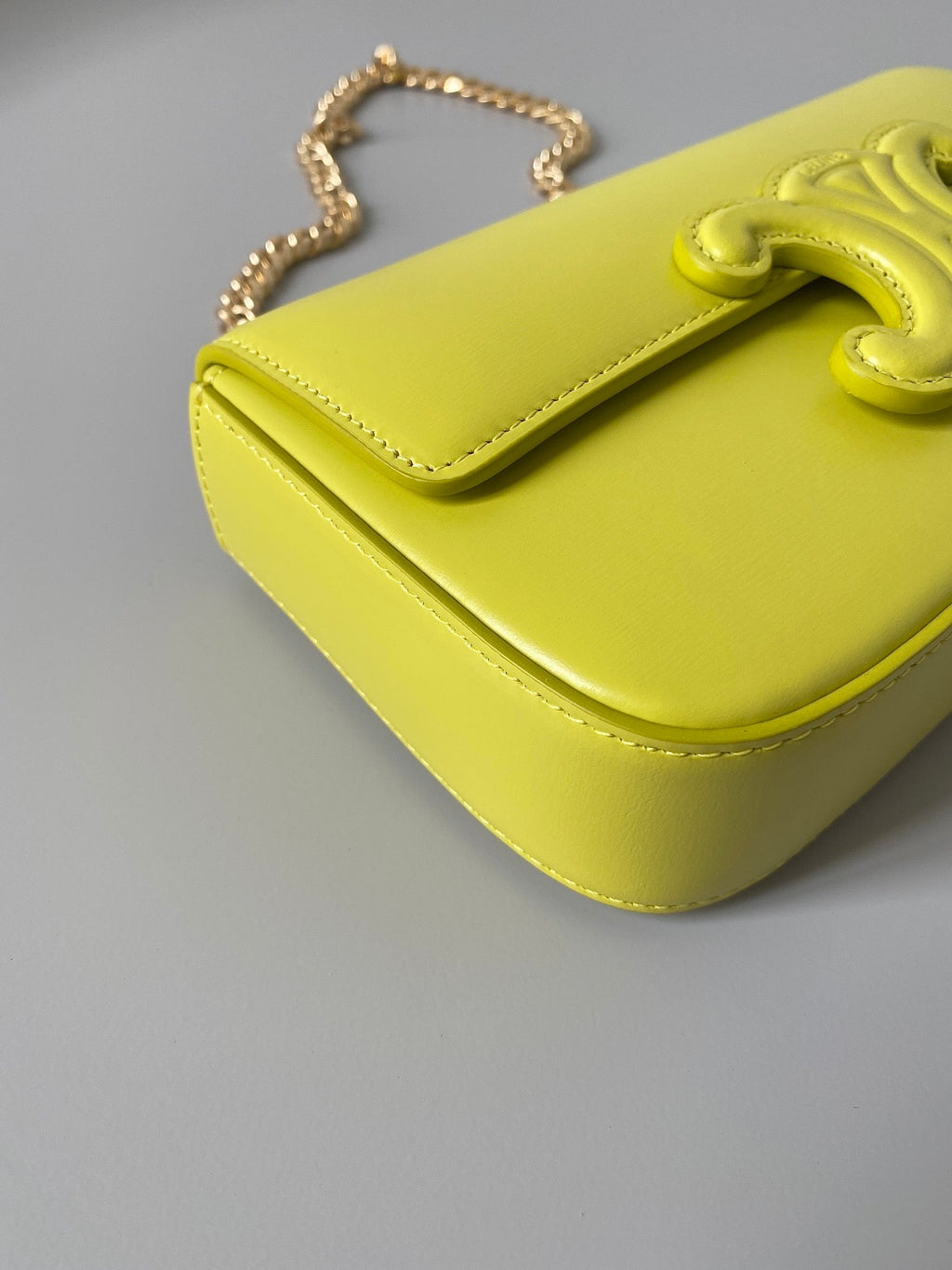 CELINE 20 CHAIN EMBOSSED ARMPIT BAG CHARTREUSE YELLOW CALFSKIN