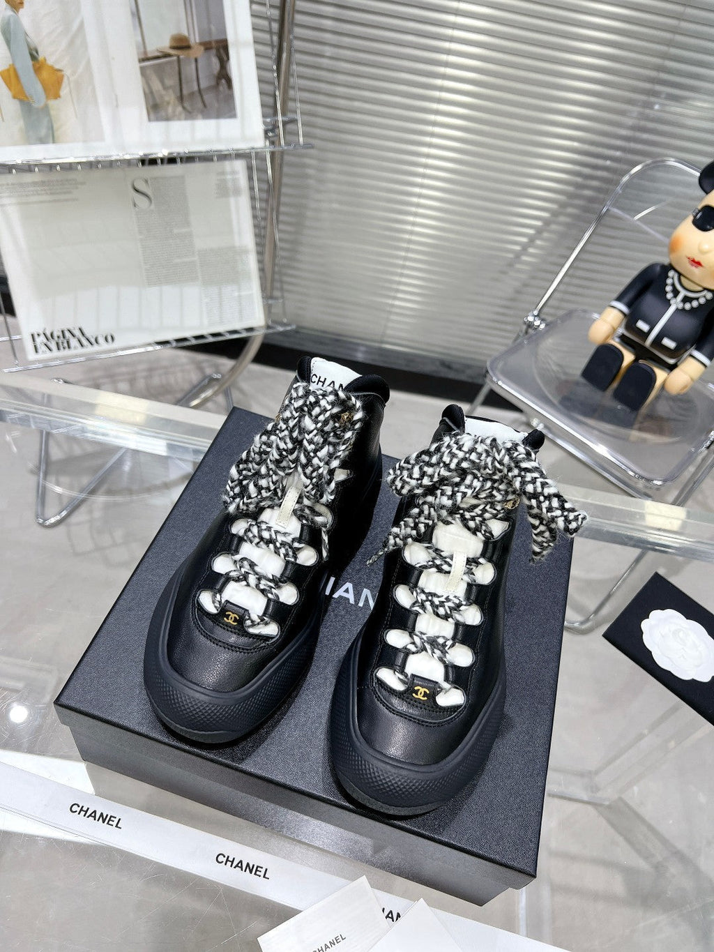 CHANEL CANO ALTO SNEAKER IN BLACK CALFSKIN AND RUBBER