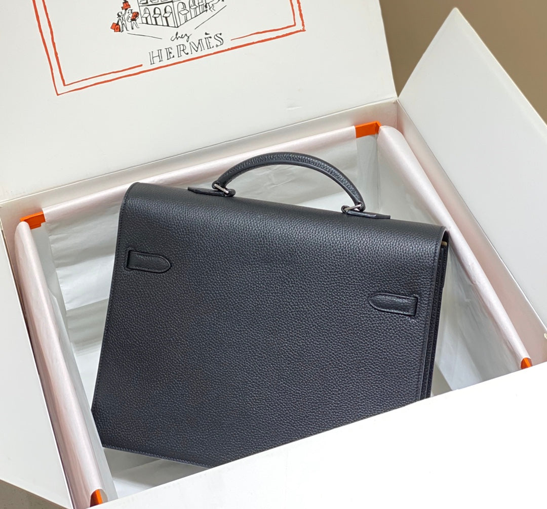 HERMES KELLY DEPECHES 34 BRIEFCASE IN BLACK TOGO CALFSKIN SILVER HARDWARE