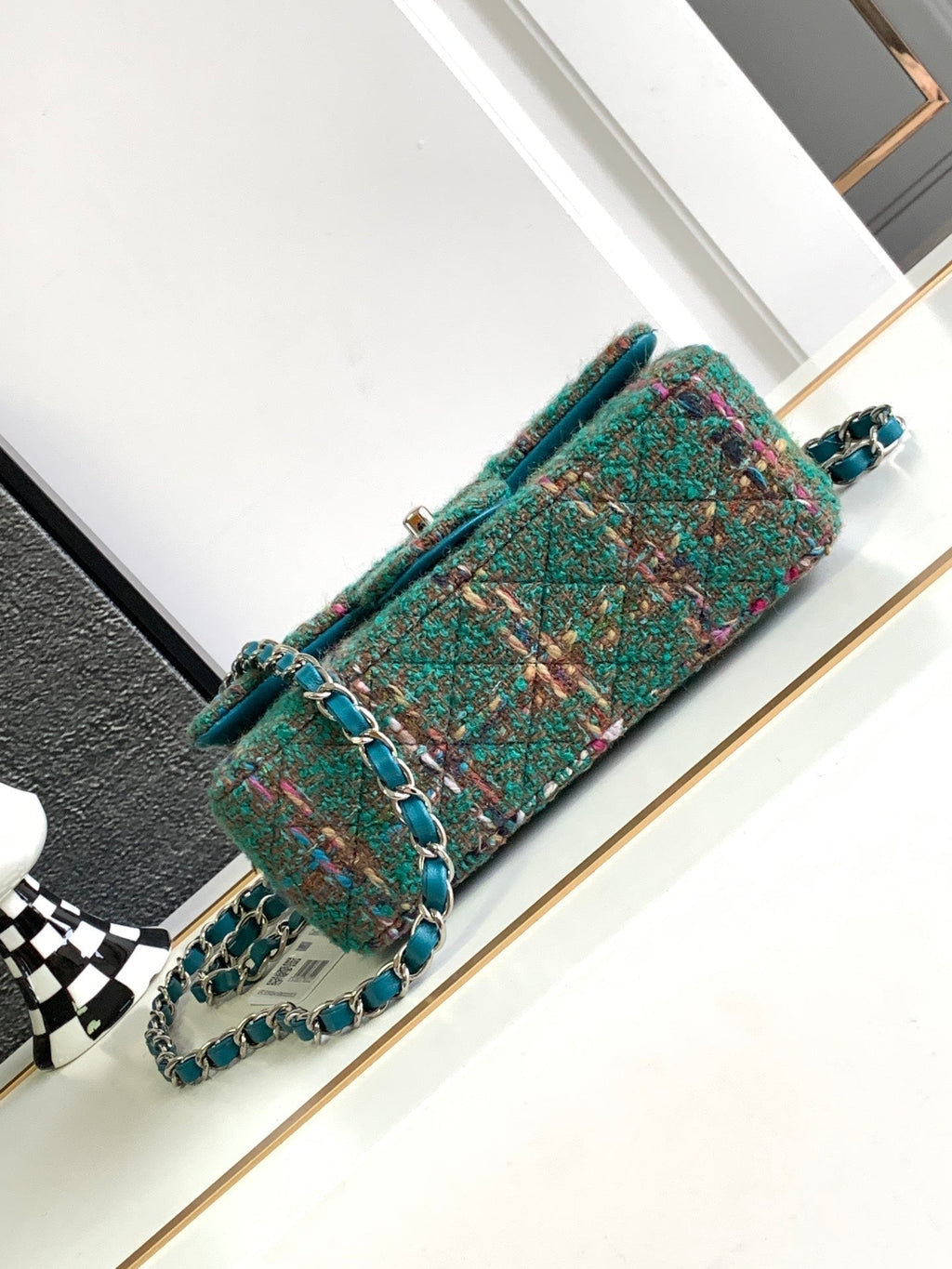 CHANEL MEDIUM 20 CLASSIC BAG IN GREEN FOREST WOOL TWEED