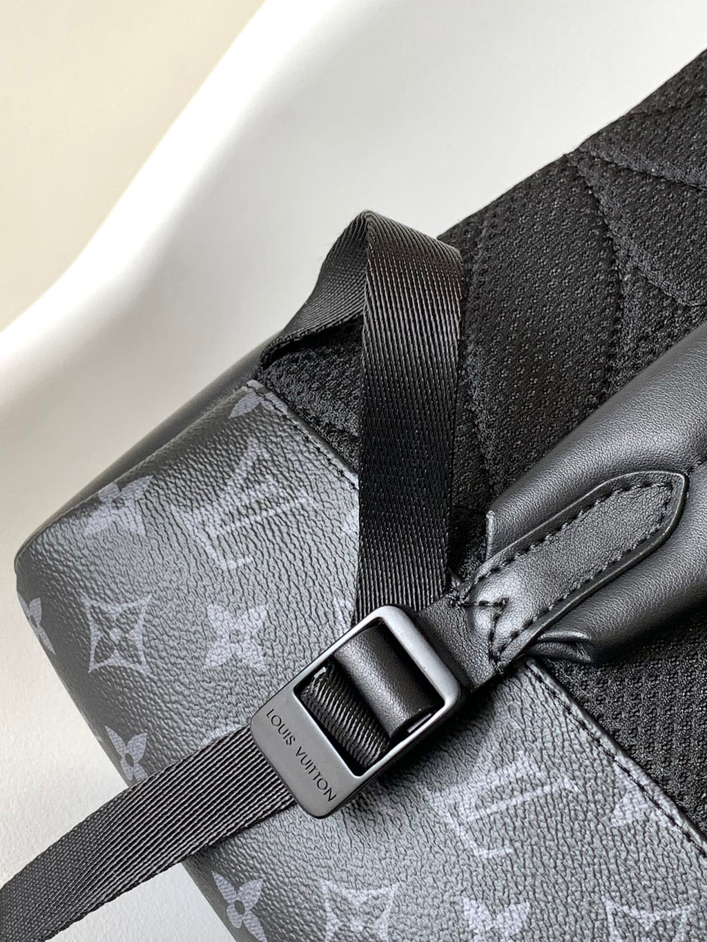 LOUIS VUITTON DISCOVERY BACKPACK 41 IN BLACK MONOGRAM MACASSAR CANVAS AND CALFSKIN