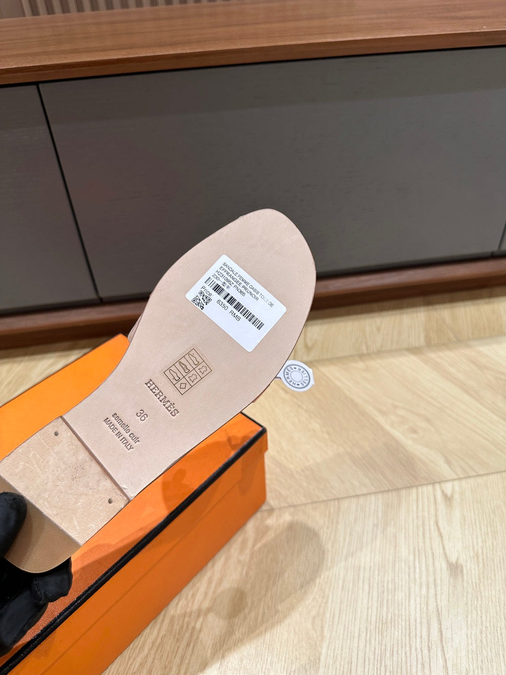 HERMES GABRIEL SANDAL PASTEL PINK SUEDE