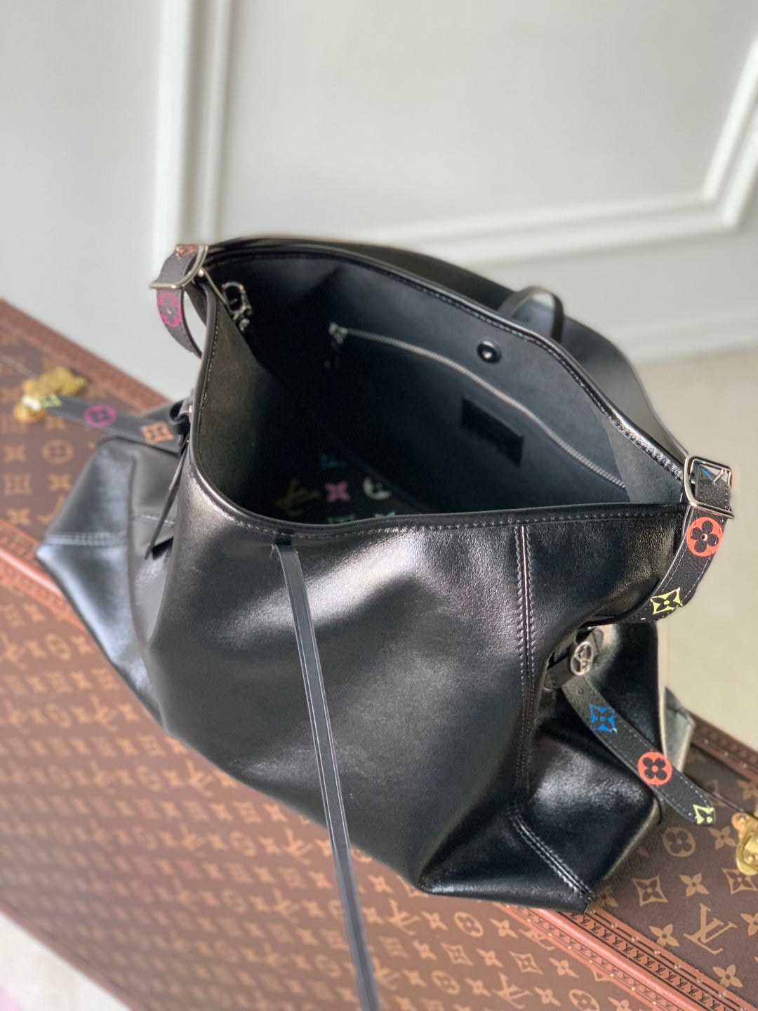 LOUIS VUITTON CARRYALL CARGO DARK 39 IN BLACK LAMBSKIN COLORFUL MONOGRAM TAG
