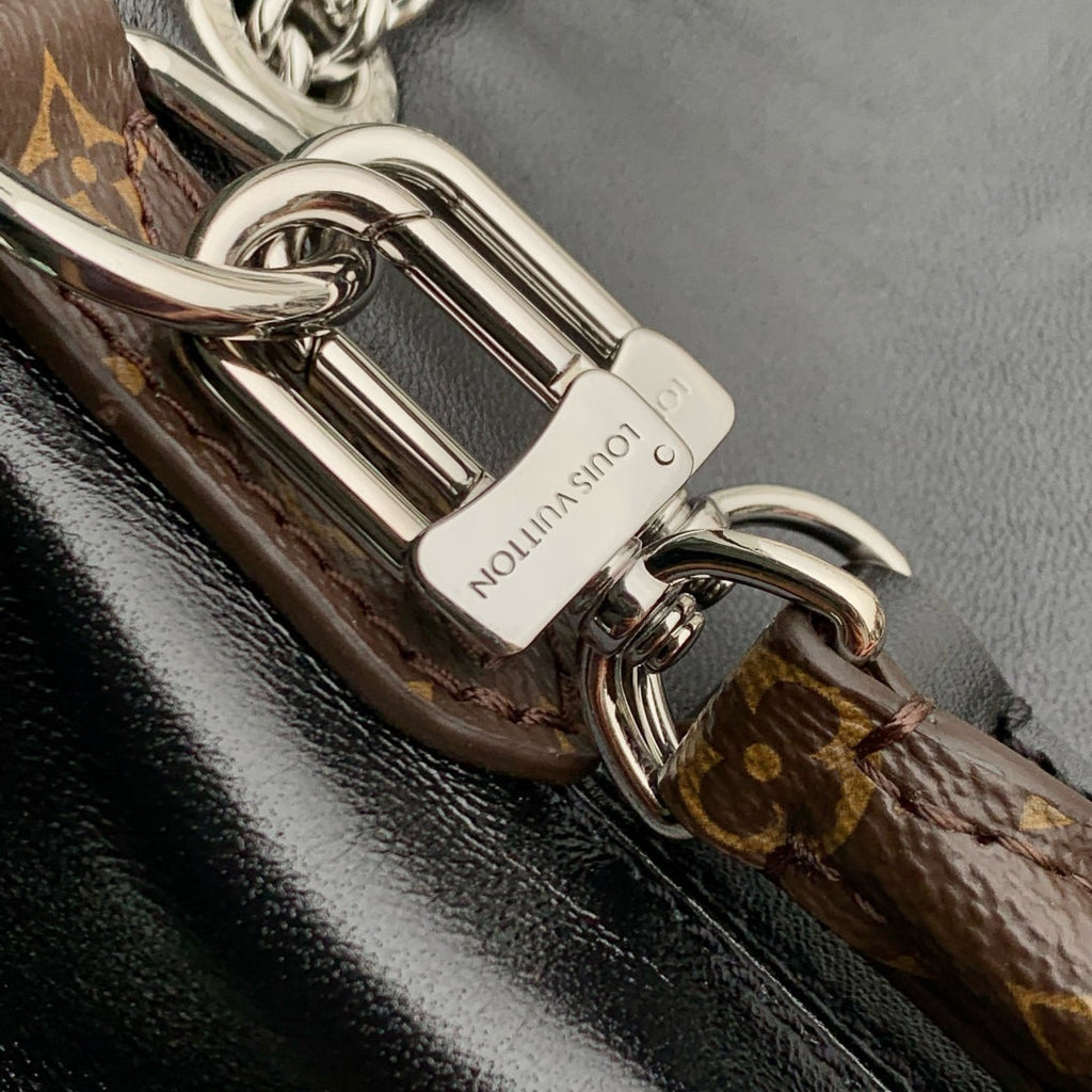 LOUIS VUITTON NO WAY VIBE HANDBAG 22.5 IN BLACK LAMBSKIN SILVER HARDWARE