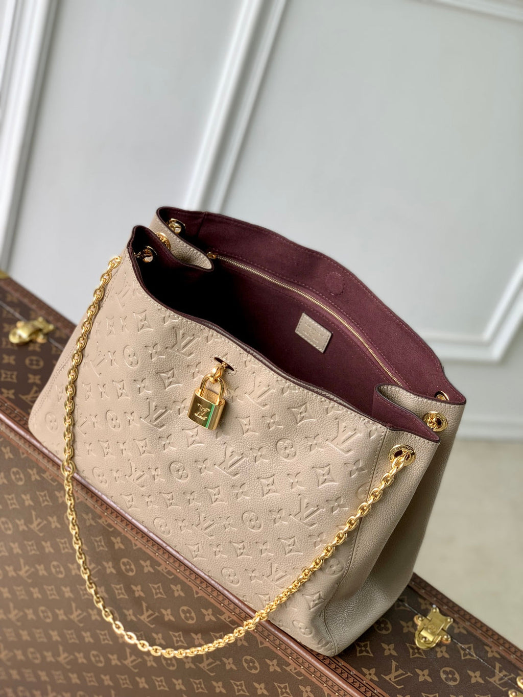 LOUIS VUITTON ANYTIME MM 42 IN TOURTERELLE GRAY MONOGRAM EMPREINTE CALFSKIN GOLD HARDWARE