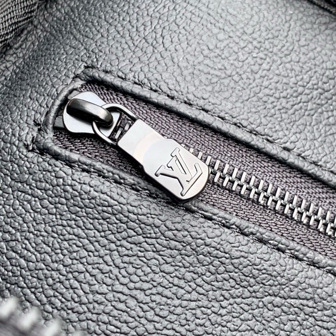 LOUIS VUITTON DOPP KIT 28 IN DARK BLUE MONOGRAM SHADOW CALFSKIN