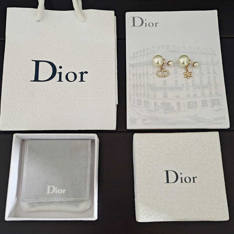18K Dior Tribales Leaf Pearl Earrings