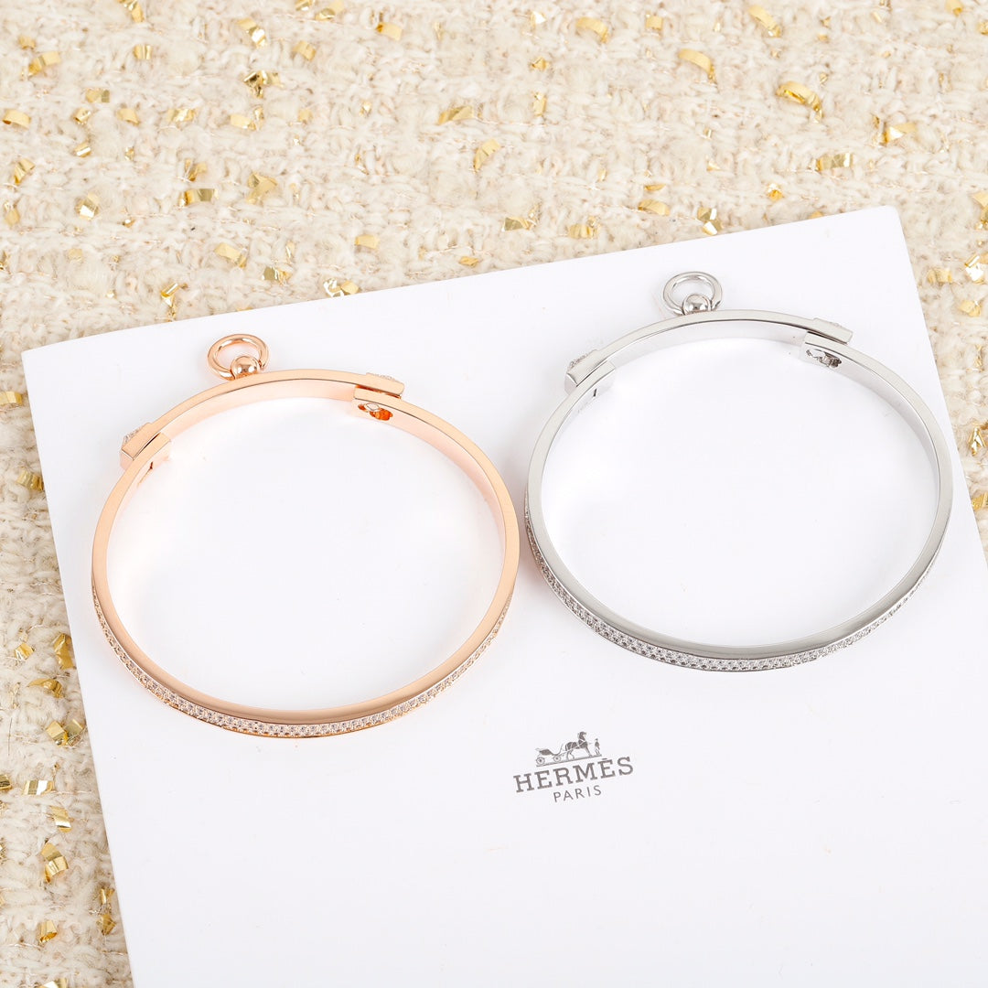 18K Collier De Chien Diamond Hermes Bracelet
