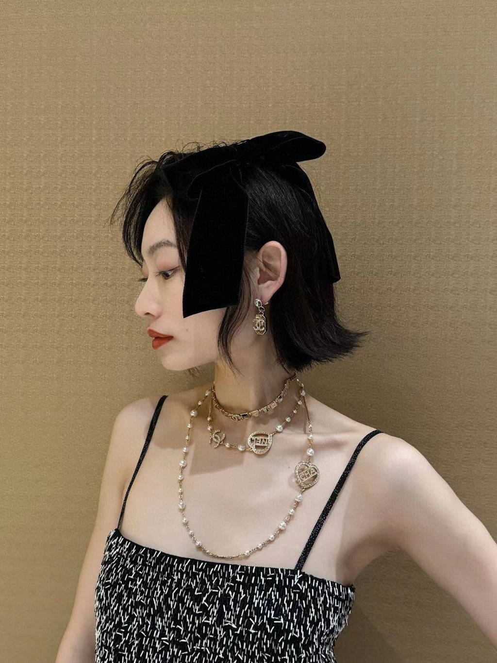 18K  Chanel Crystals Earrings