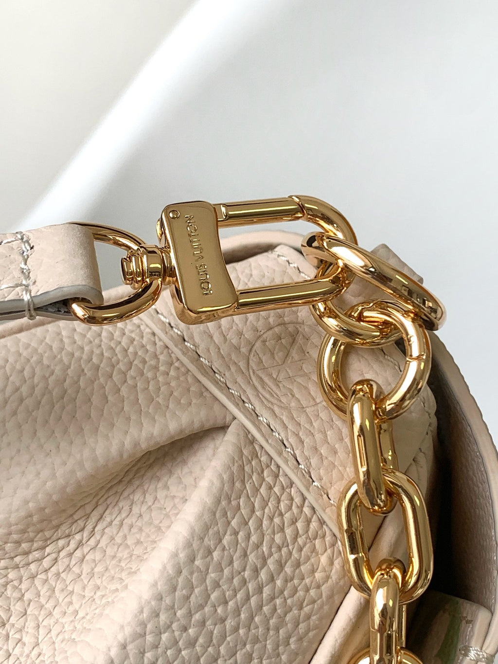 LOUIS VUITTON FAVORITE BAG 24 IN BEIGE MIX GREEN MONOGRAM SOFT GRAINED COWHIDE