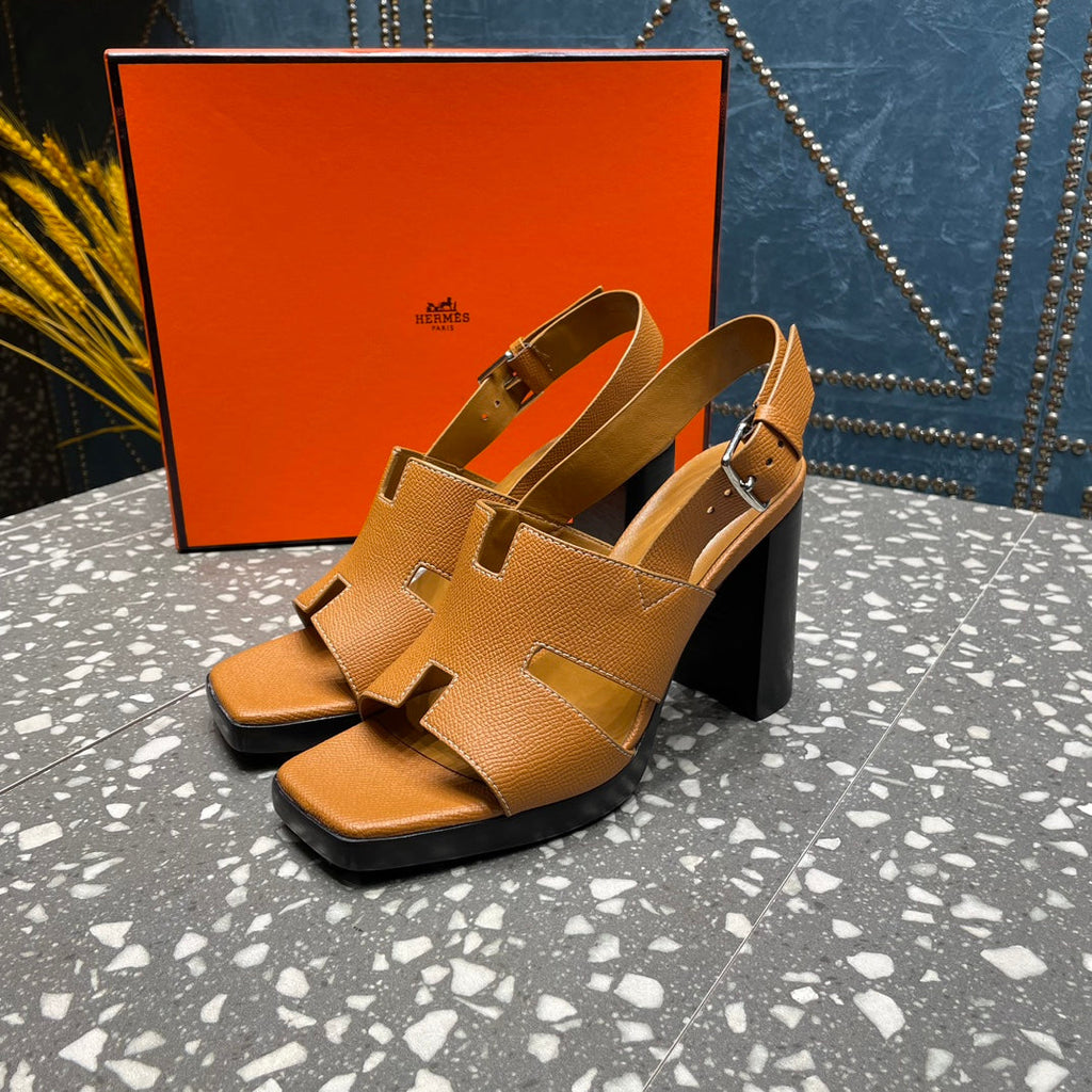HERMES ERIS SANDAL 95 CARAMEL LAMBSKIN