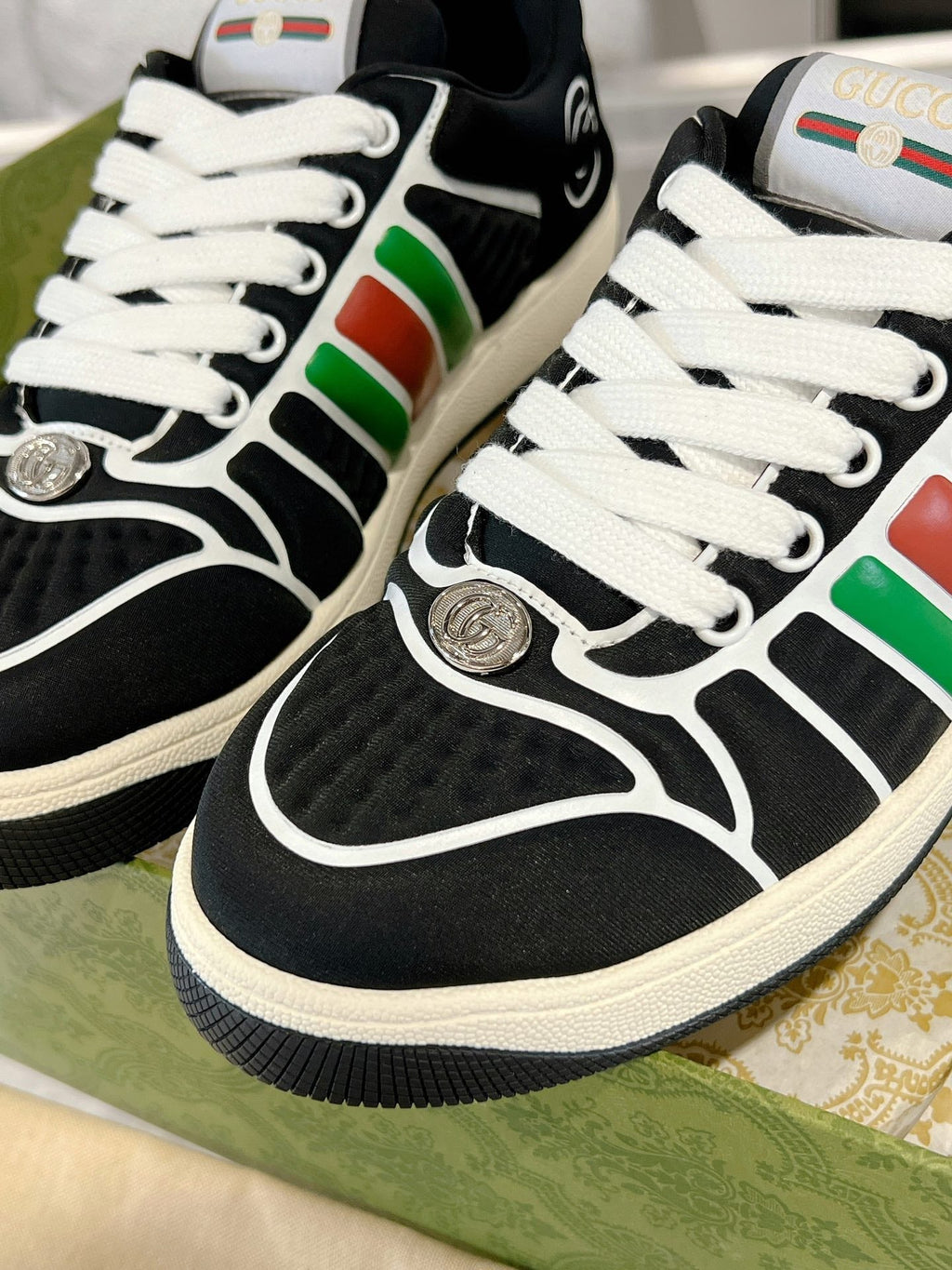 GUCCI SNEAKER IN BLACK MIX COLORFUL CALFSKIN