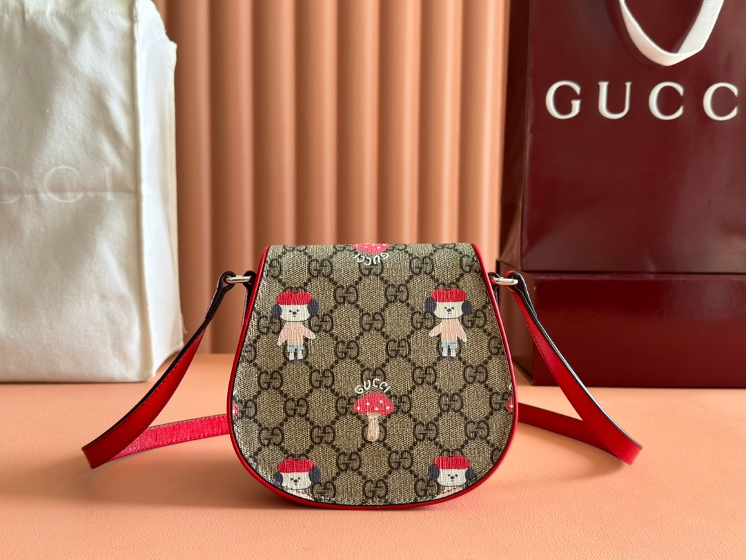 GUCCI CHILDREN'S PRINTED  SHOULDER BAG IN BEIGE AND DARK BROWN  CANVAS RED TRIM