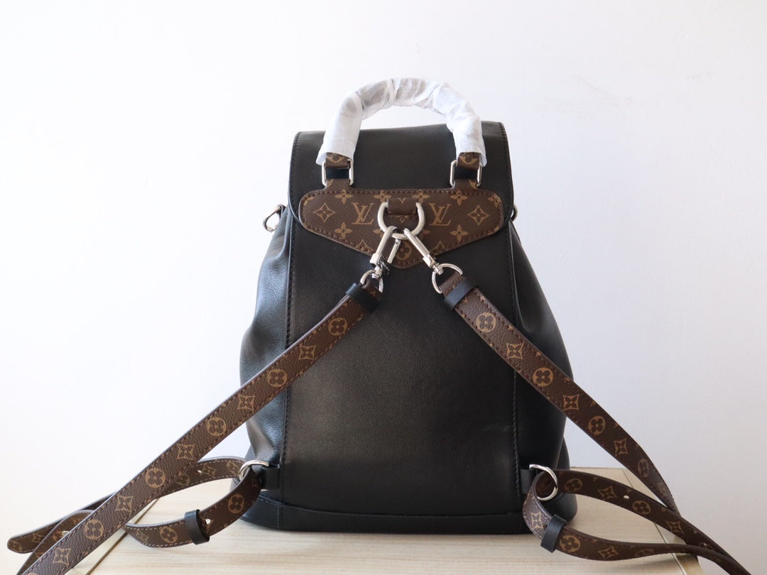 LOUIS VUITTON LV 25S MONTSOURIS VIBE 35 IN BLACK LAMBSKIN SILVER HARDWARE