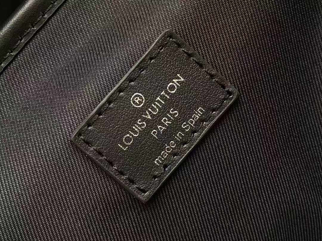 LOUIS VUITTON BACKPACK 44 IN GUN METAL DAMIER GRAPHITE CANVAS